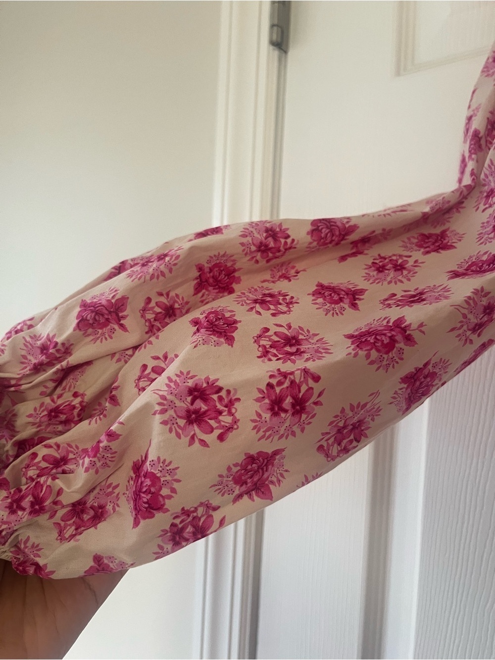 J.Crew Pink Floral Ruched V-Neck Crop Blouse - Picture 4 of 5